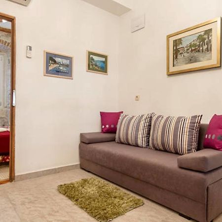 Apartments Emperor Oasis Сплит Экстерьер фото